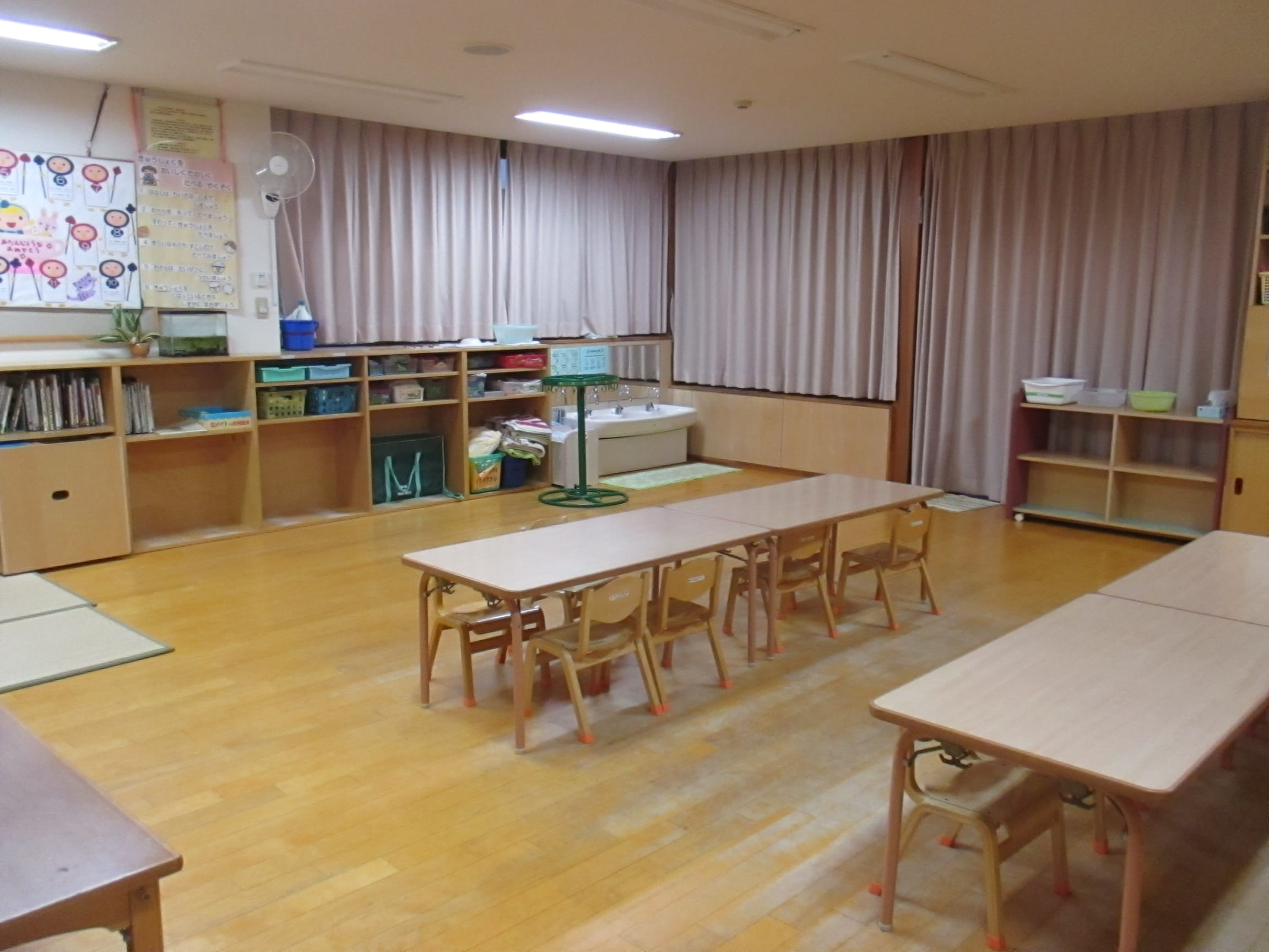 3〜5歳児室
